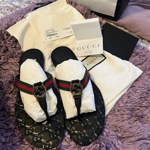 Gucci Thong Sandals